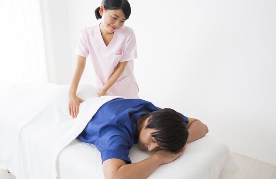 豊中で姿勢矯正の施術を受けたい方に最適な整体院ひふみ庵がございます