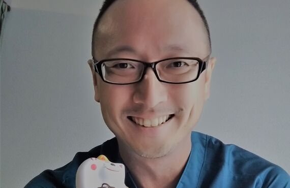 豊中岡町で整体院ひふみ庵をしている院長の赤梨です